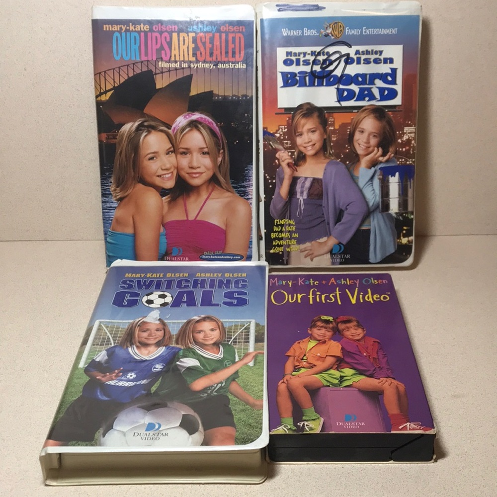 Mary-Kate & Ashley Videos CR4